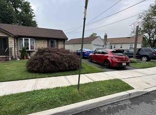 98 Grove St #98, Little Ferry, NJ 07643
