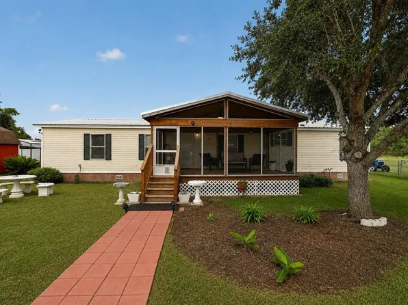 15355 SE 113TH STREET ROAD, OCKLAWAHA, FL 32179