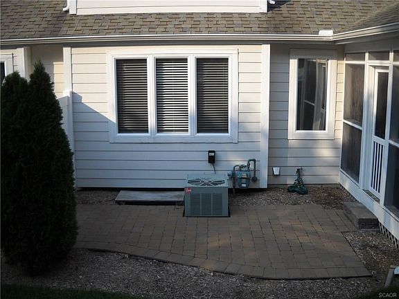4th image of 105 Lakeside Dr
