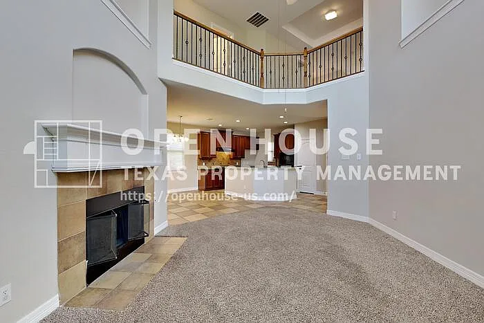 11154 Monarch Dr — Photo 3