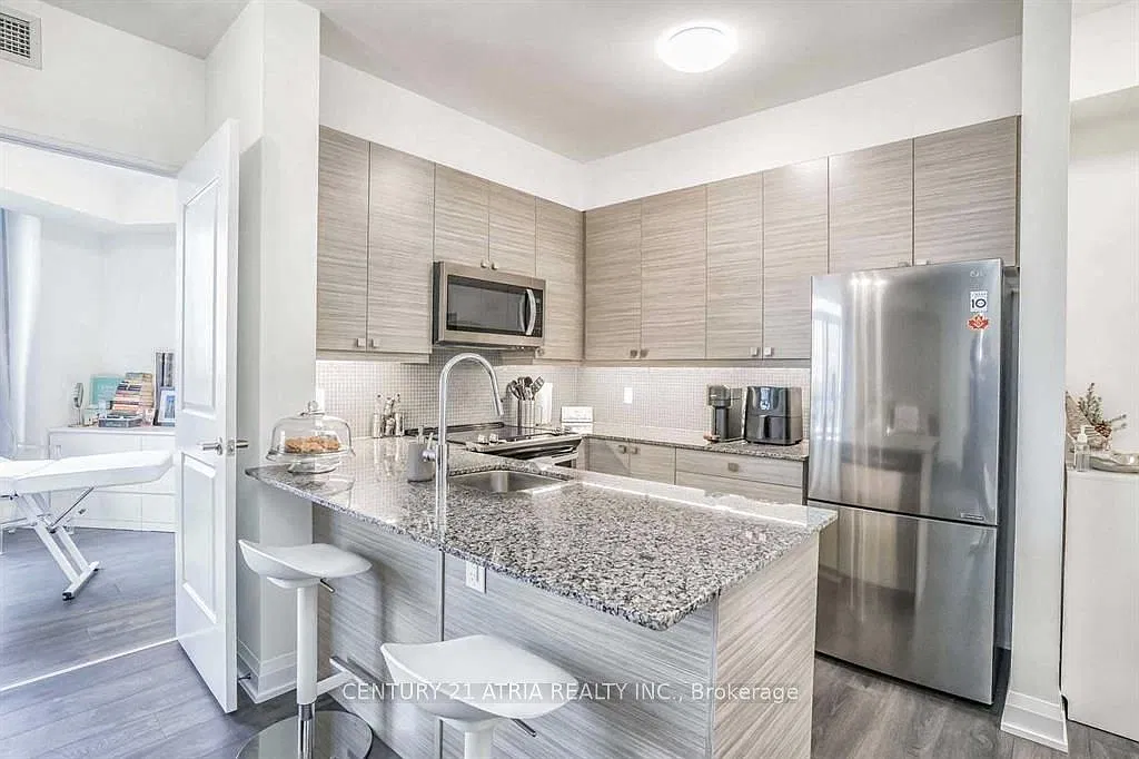 2 bed, $2,750 — Photo 4
