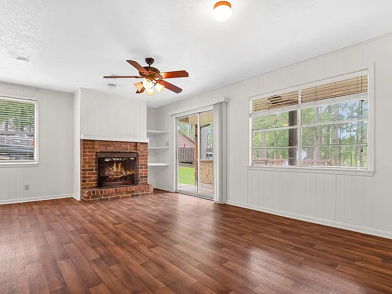 125 Red Oak Dr — Photo 6