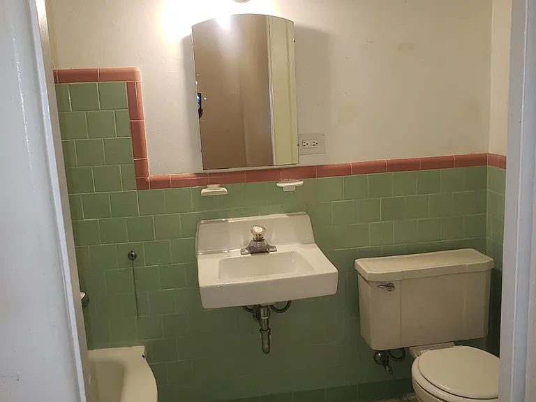 1350 Fillmore St #9 — Photo 8