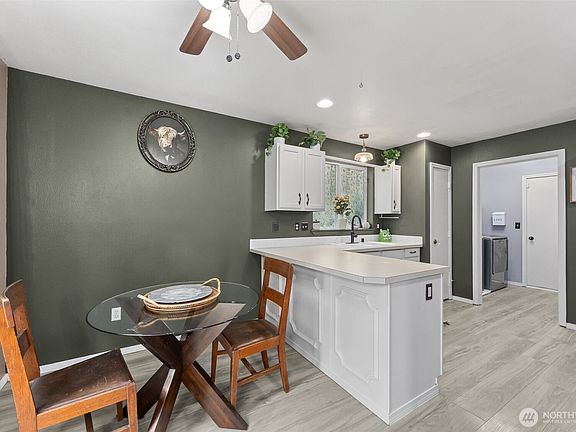 5th image of 2312 179th Street Ct E