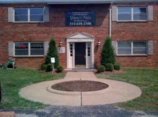 2651 Park Hill Cir APT D, Saint Louis, MO 63125