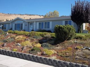 897 Rosemont Ct, Klamath Falls, OR 97603