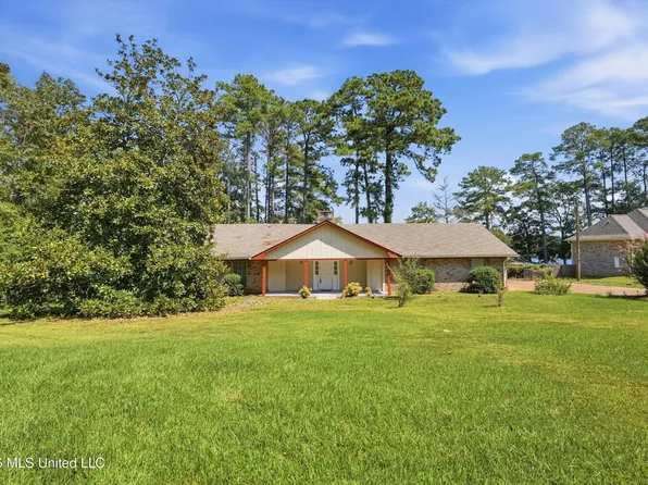454 Cheyenne Ln, Madison, MS 39110