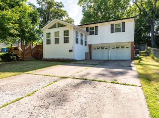 1911 Terrace Dr, Alton, IL 62002