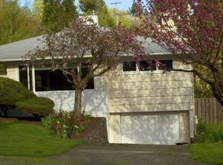 8404 SW 10th Ave, Portland, OR 97219