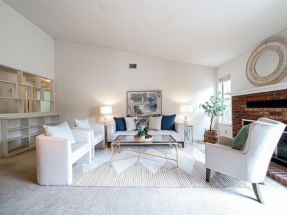 5th image of 9014 McAlpine Cove Ct