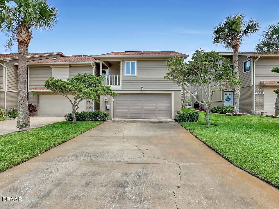 1st image of 27 Sea Haven Dr.