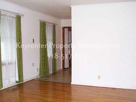 4th image of 7887 E Jasper St