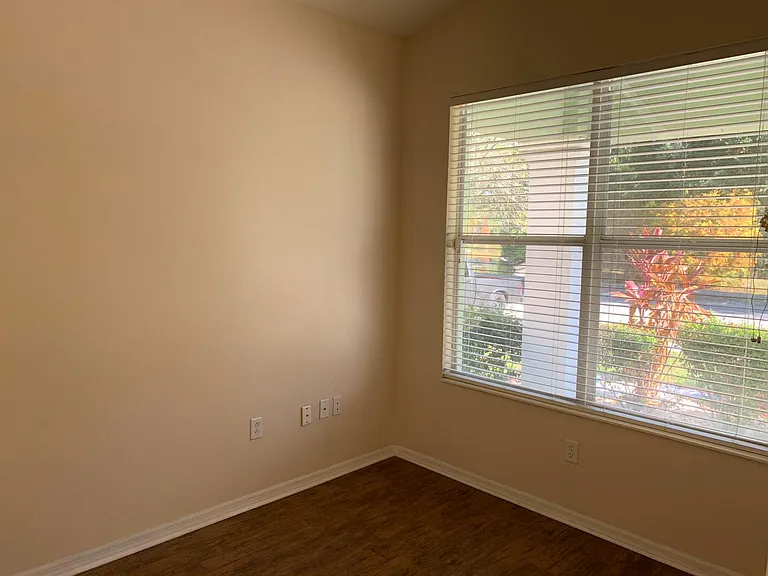 1207 Gentilly Ln — Photo 13