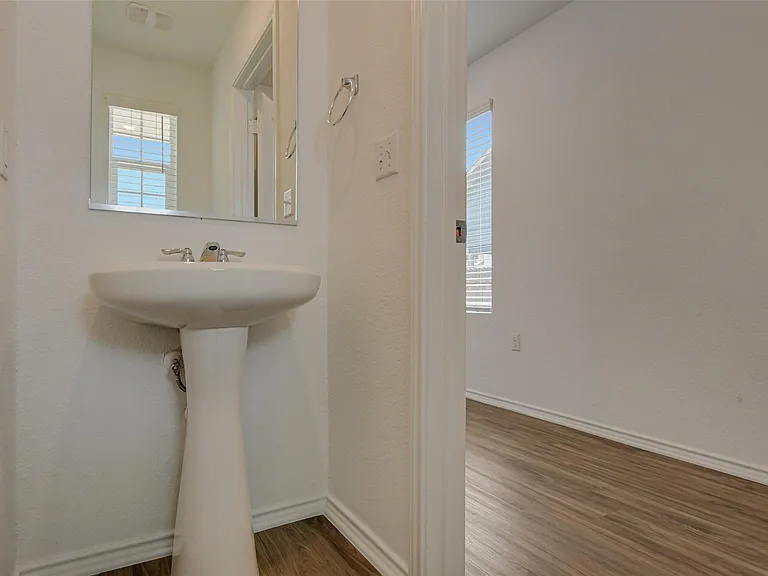 7212 Dancing Wind Ln — Photo 10