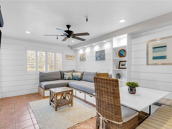3rd image of 3830 Avenida Del Presidente APT 12