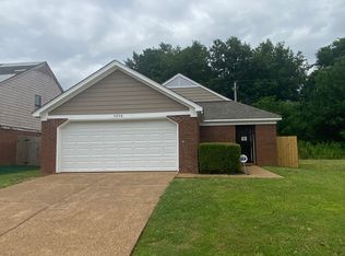 5896 Sunny Morning Dr, Memphis, TN 38141