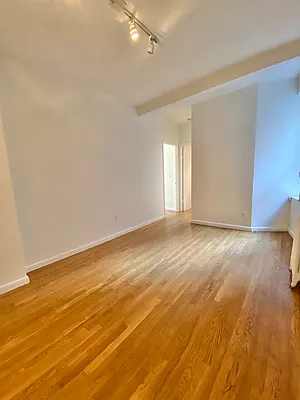 Rented by Corcoran | media 19