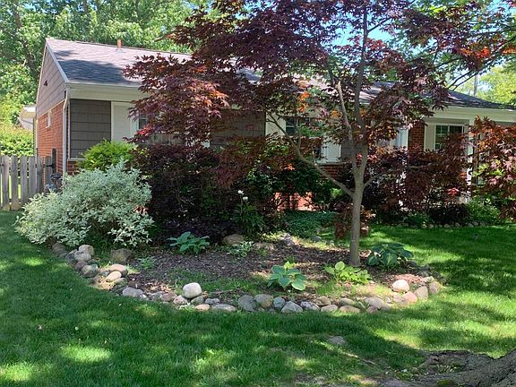 5th image of 42032 McBride Ave