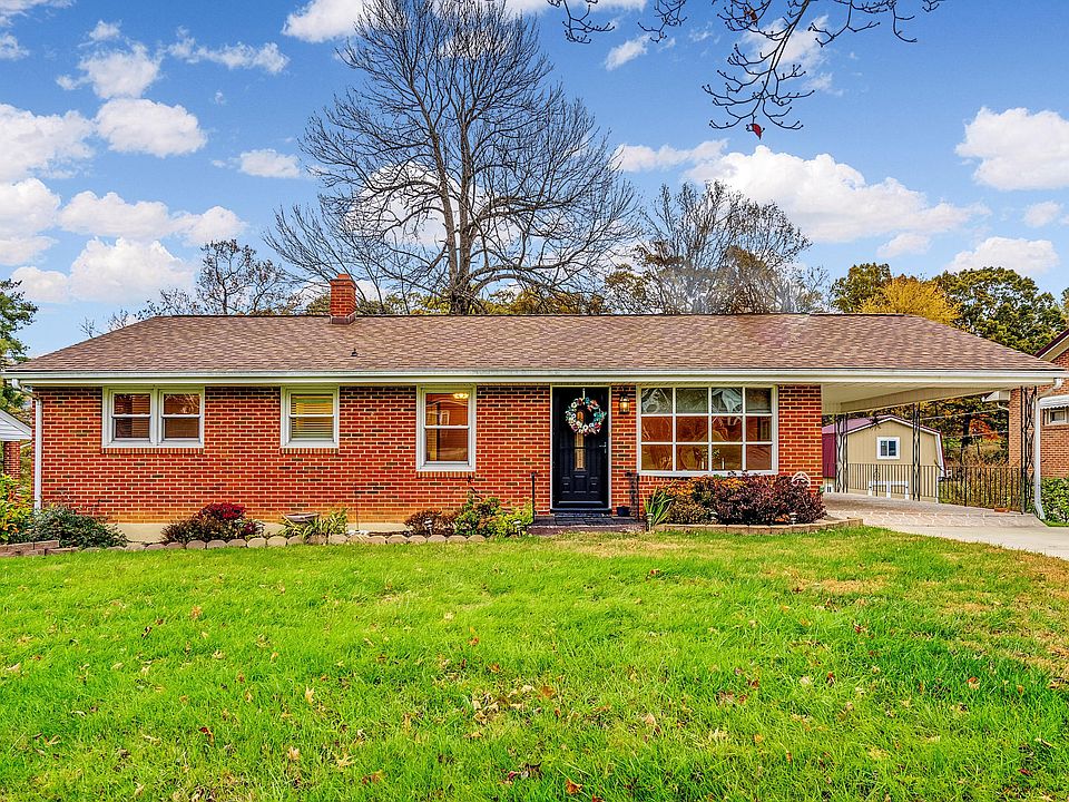 1st image of 2664 Lindenwood Dr