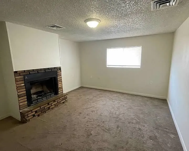 4341 San Mateo St — Photo 37
