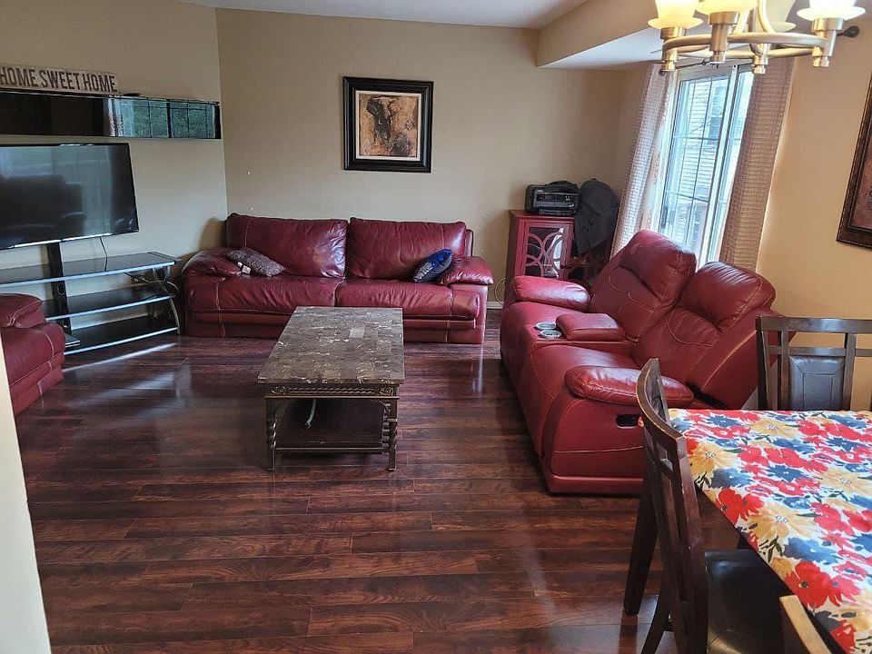 1st image of 80 Kristin Cir APT 6
