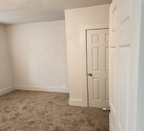 5th image of 9117 W Lafayette Blvd #1