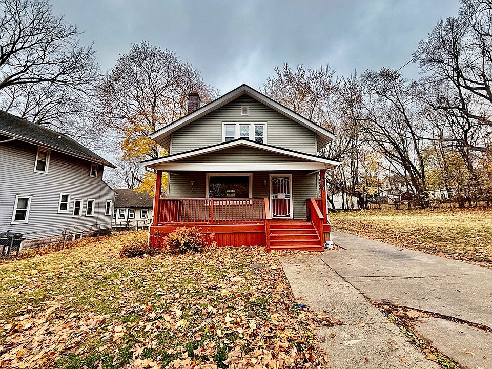 1st image of 410 Oakley Ave