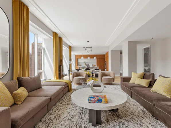 1289 Lexington Avenue image 2 of 18