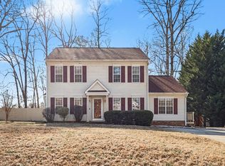 4 Amador Pl, Durham, NC 27712