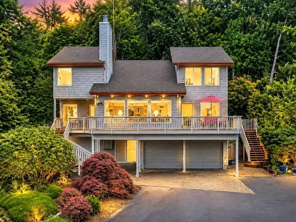 1075 SE Spruce Way, Newport, OR 97365