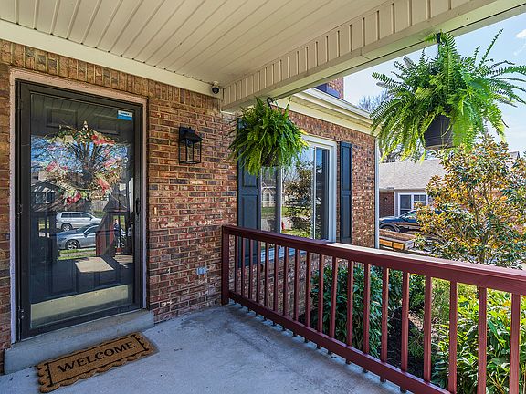 5th image of 110 Orchard Ct