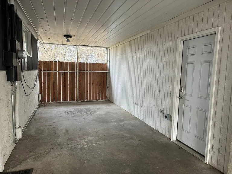 2434 Wyoming St — Photo 41