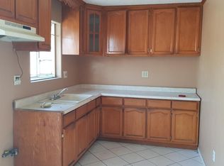 107 E San Bernardino Ave, Redlands, CA 92374