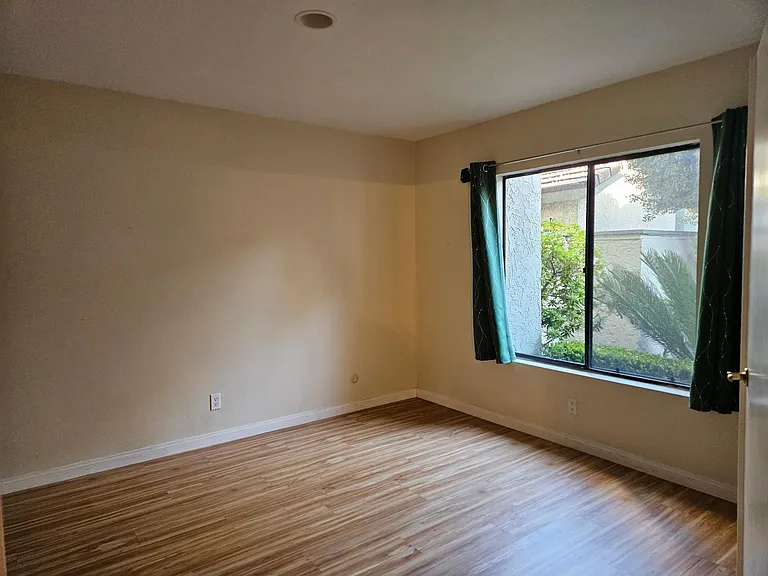 6549 E Paseo Diego — Photo 17