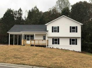 286 Lambert Overlook Cir, Carrollton, GA 30117