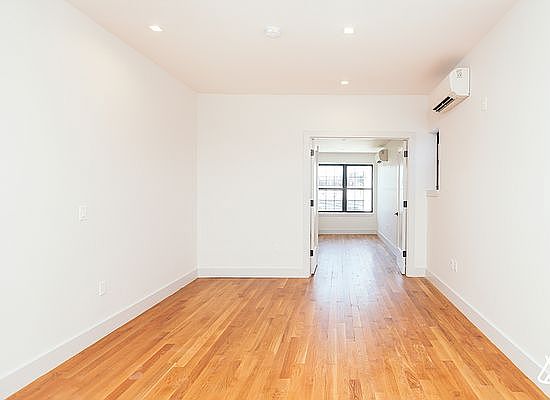 4th image of 241 Scholes St #2R