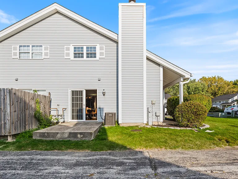 19424 Cypress Dr — Photo 16