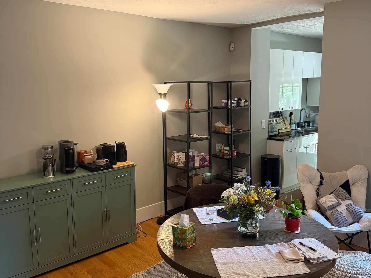 2 bed, 1100 sqft, $1,750 — Photo 4