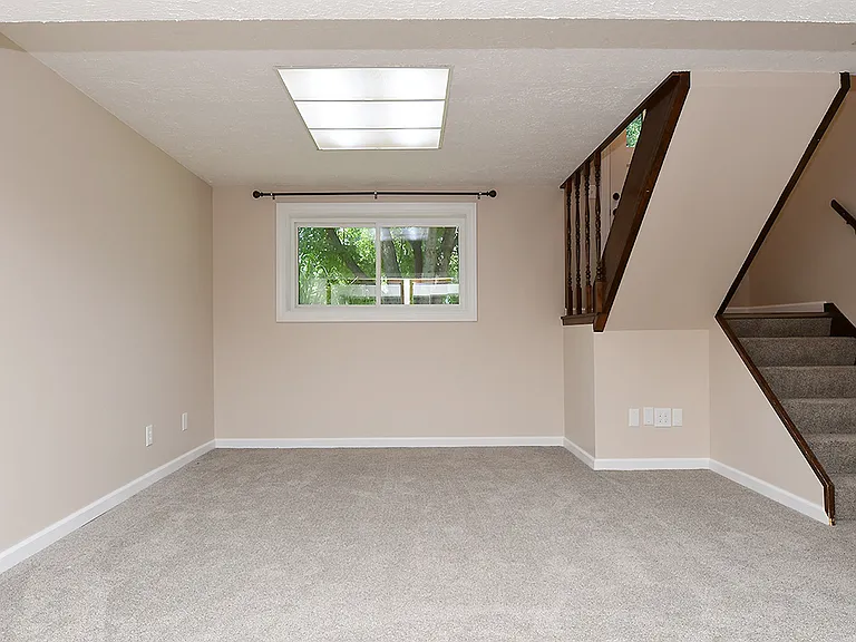 14028 Madison Cir — Photo 16