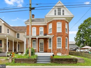 1258 Porters Rd, Spring Grove, PA 17362