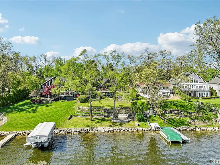 3641 Mann Rd — Photo 59