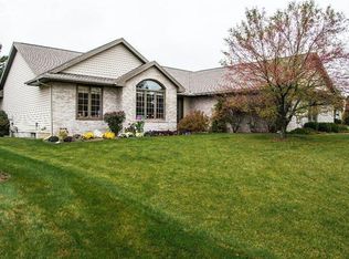 6148 Pine Creek Ct, Grand Blanc, MI