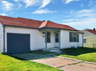 1014 N Pinecrest St, Wichita, KS 67208