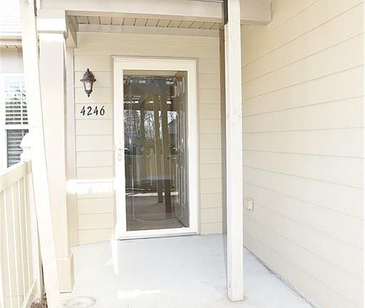 3rd image of 4246 Plantation Ridge Ln