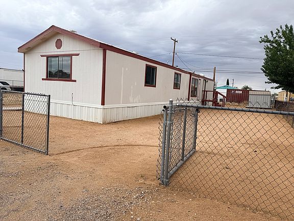 2nd image of 3899 E Hearne Avenue