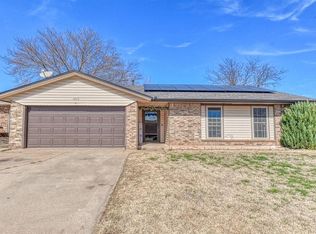 1805 SE 13th St, Moore, OK 73160