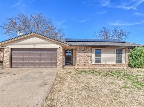 1805 SE 13th St, Moore, OK 73160