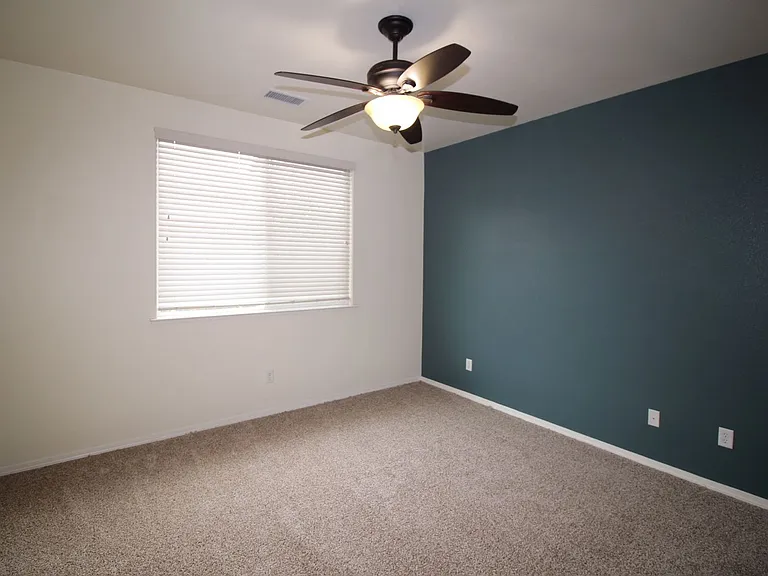 4044 W Peach Tree Ln — Photo 16