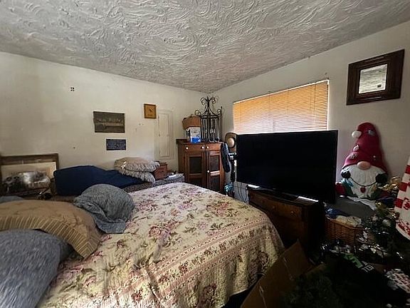 5th image of 1629 Cherry Brook Dr