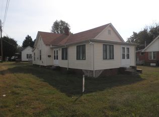 805 Fair St, Burlington, NC 27217